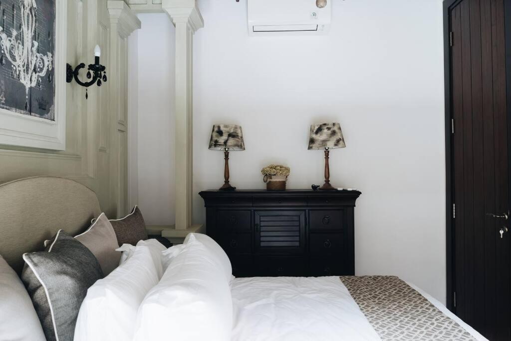 Luxurious 3br Muzo With Pool By Azure Near W Seminyak (Bali)