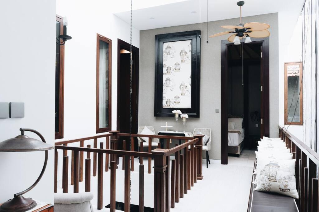 Luxurious 3br Muzo With Pool By Orivista Near W